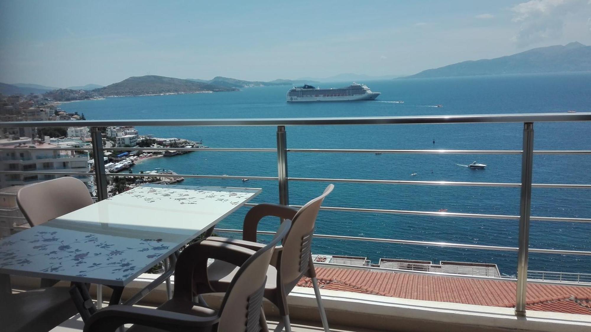 Bay View Apartment Saranda Zewnętrze zdjęcie