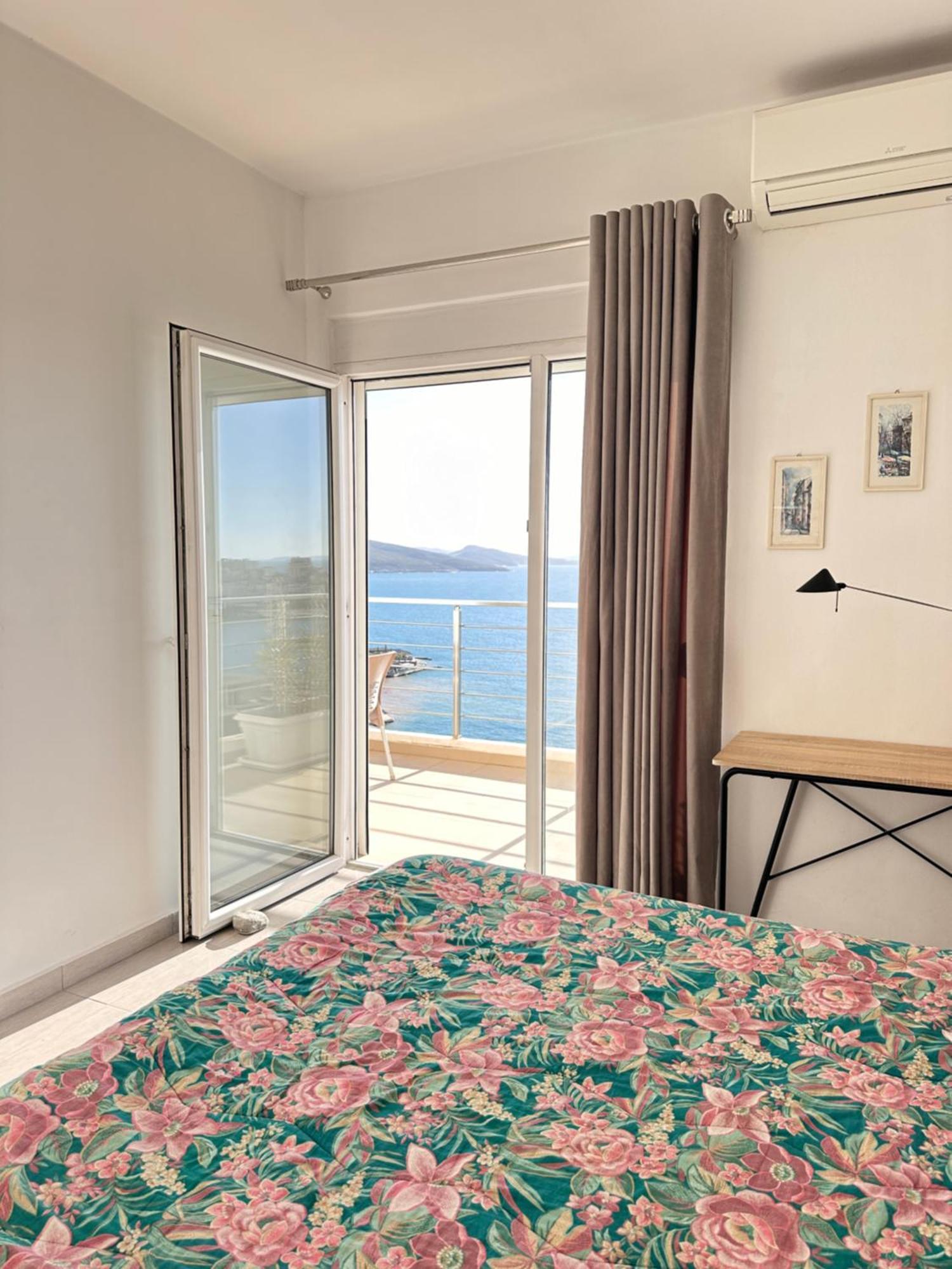 Bay View Apartment Saranda Zewnętrze zdjęcie
